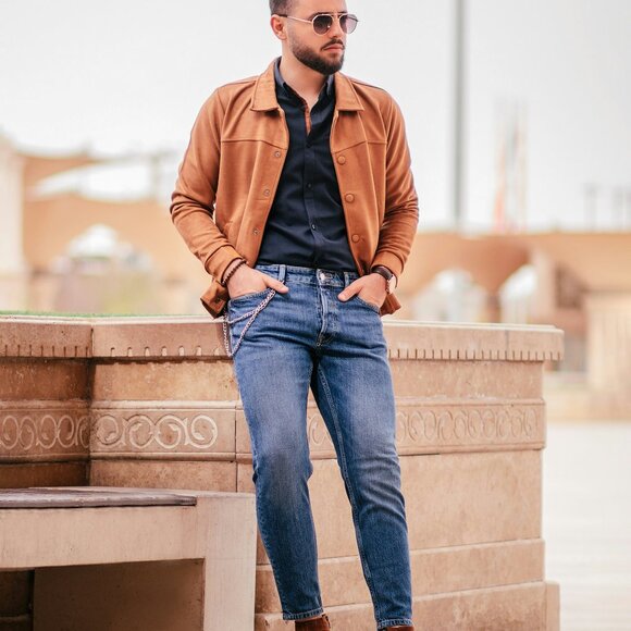 RESELLERS! FASHIONISTAS! Surprise Lot of Mixed Clothing/Accessories 8pcs Bundle - Picture 6 of 8